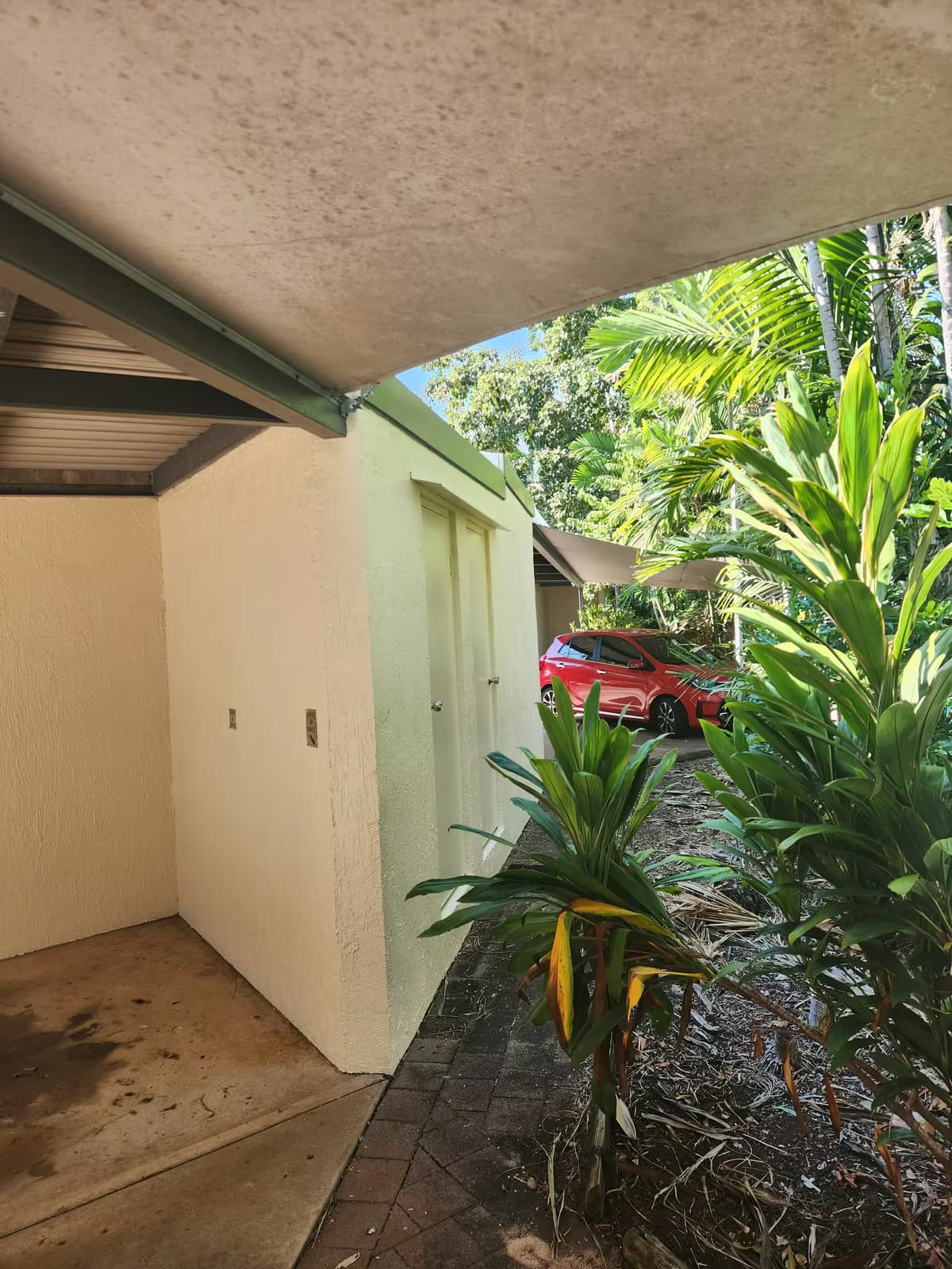 Covered Entrance Finish